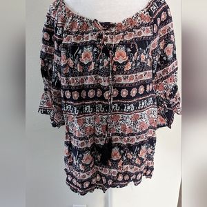 Bailey & Chloe blouse